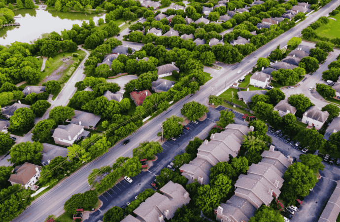 Best Places to Invest in Real Estate in 2025
