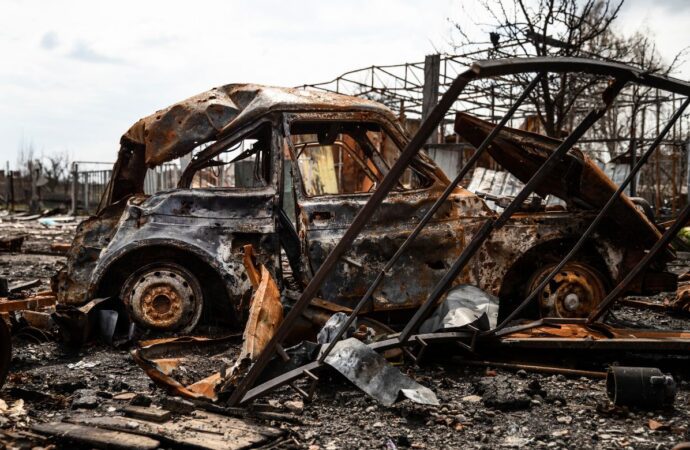 How to Handle Multiple Offers When Selling a Junk Car Online