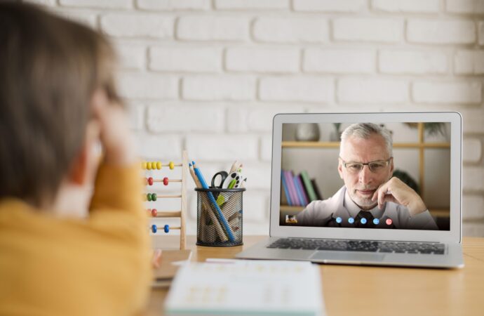 Struggling with Relationship Issues? Try Online Counseling