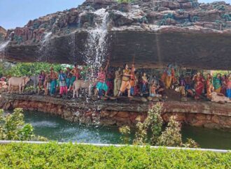 Exploring Nearby Attractions with Mathura Vrindavan Tour Packages